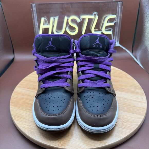 Air Jordan 1 Mid "Palomino" (GS) Youth Size 4.5Y - Picture 5 of 11